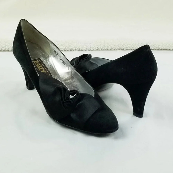 Bally Dagmar size 5.5B Women's Black Suede Satin Bow Accent Slip On Kitten Heels - Picture 11 of 12